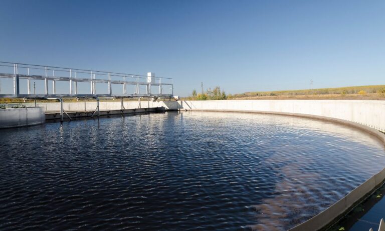 Reasons You Should Reline Your Water Tanks